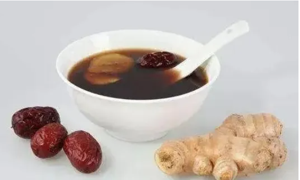【健康科普】夏至，送家人一份夏季養(yǎng)生指南吧